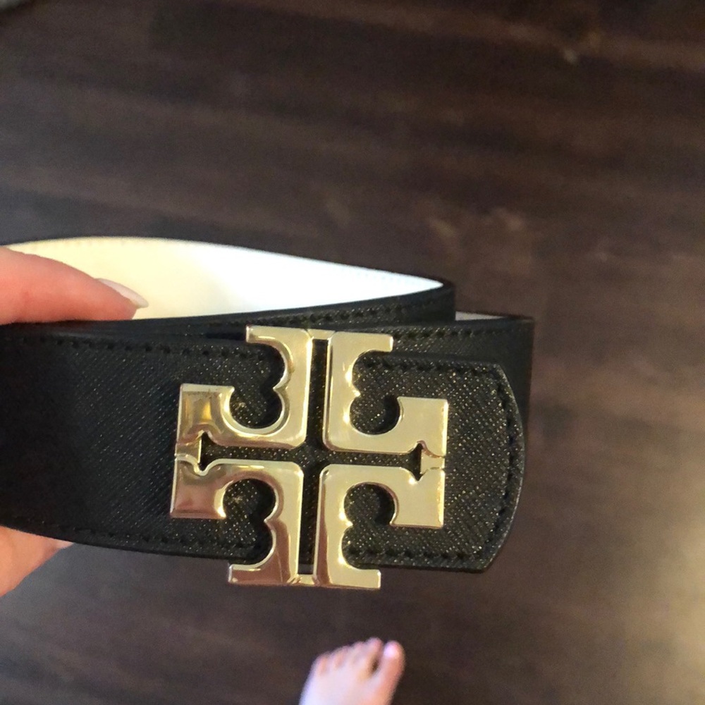 Tory Burch reversible belt